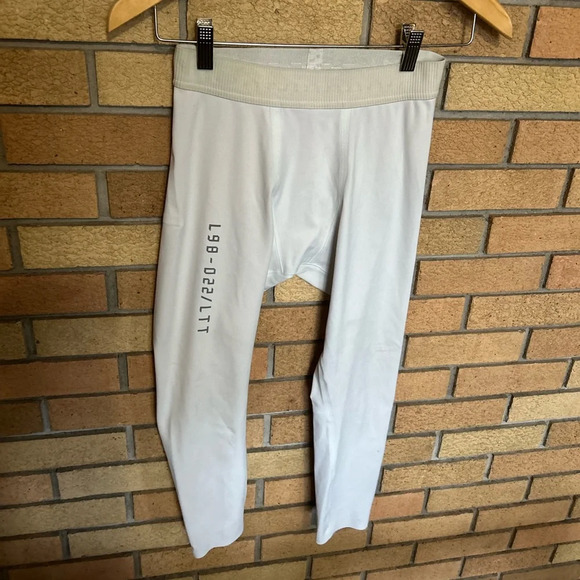 Lululemon Men's License to Train Tight 21'' (Vapor) Tight Compression Size M - Picture 2 of 5